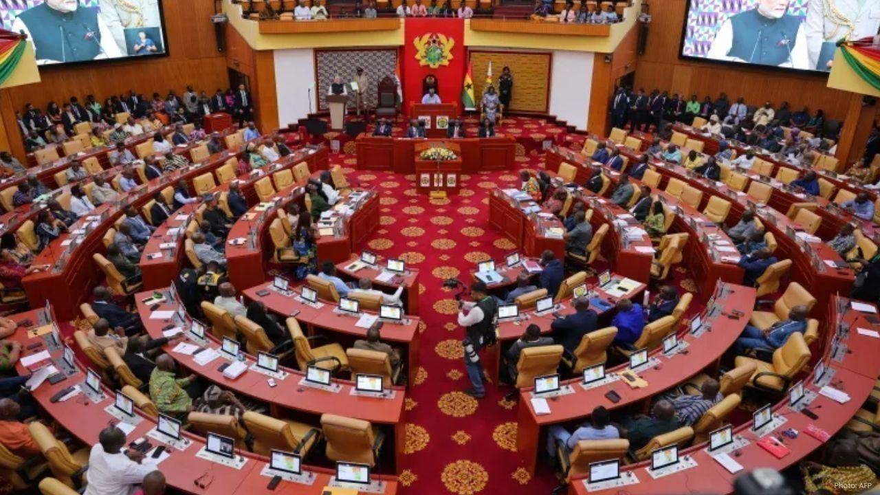 Helicopter Crash Kills Ghana’s Defence, Environment Ministers
