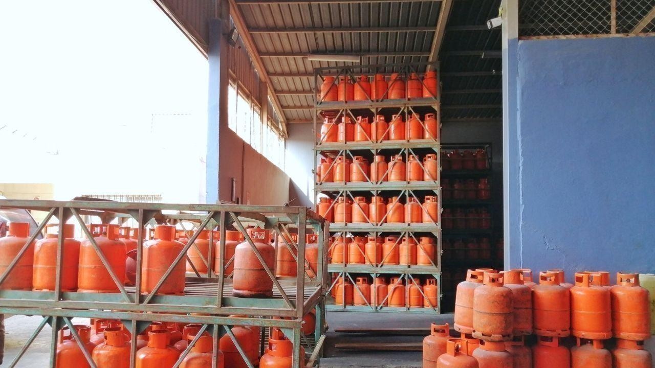Dubai Police Warns Against Gas Cylinders in Buses