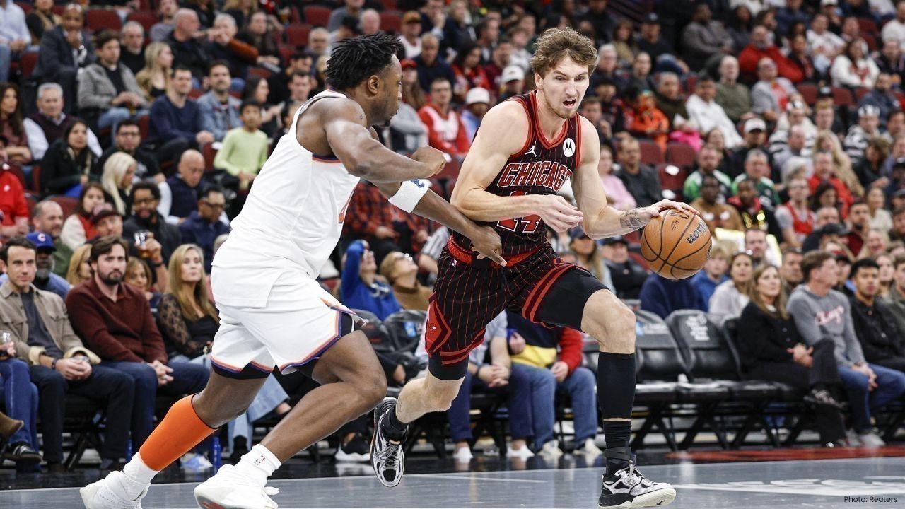 Josh Giddey Shines as Bulls Stay Unbeaten with Win Over Knicks