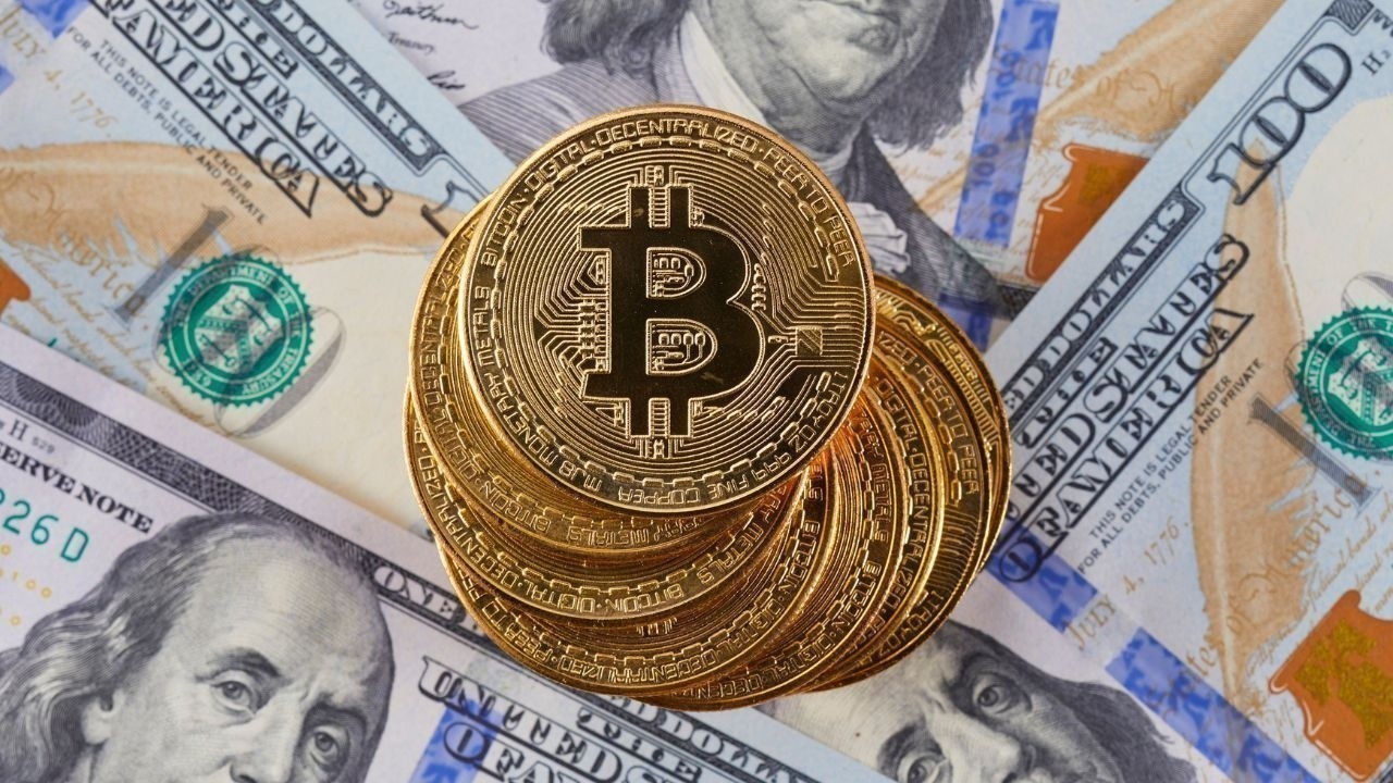 Bitcoin Slides Over 20% Amid Investor Deleveraging