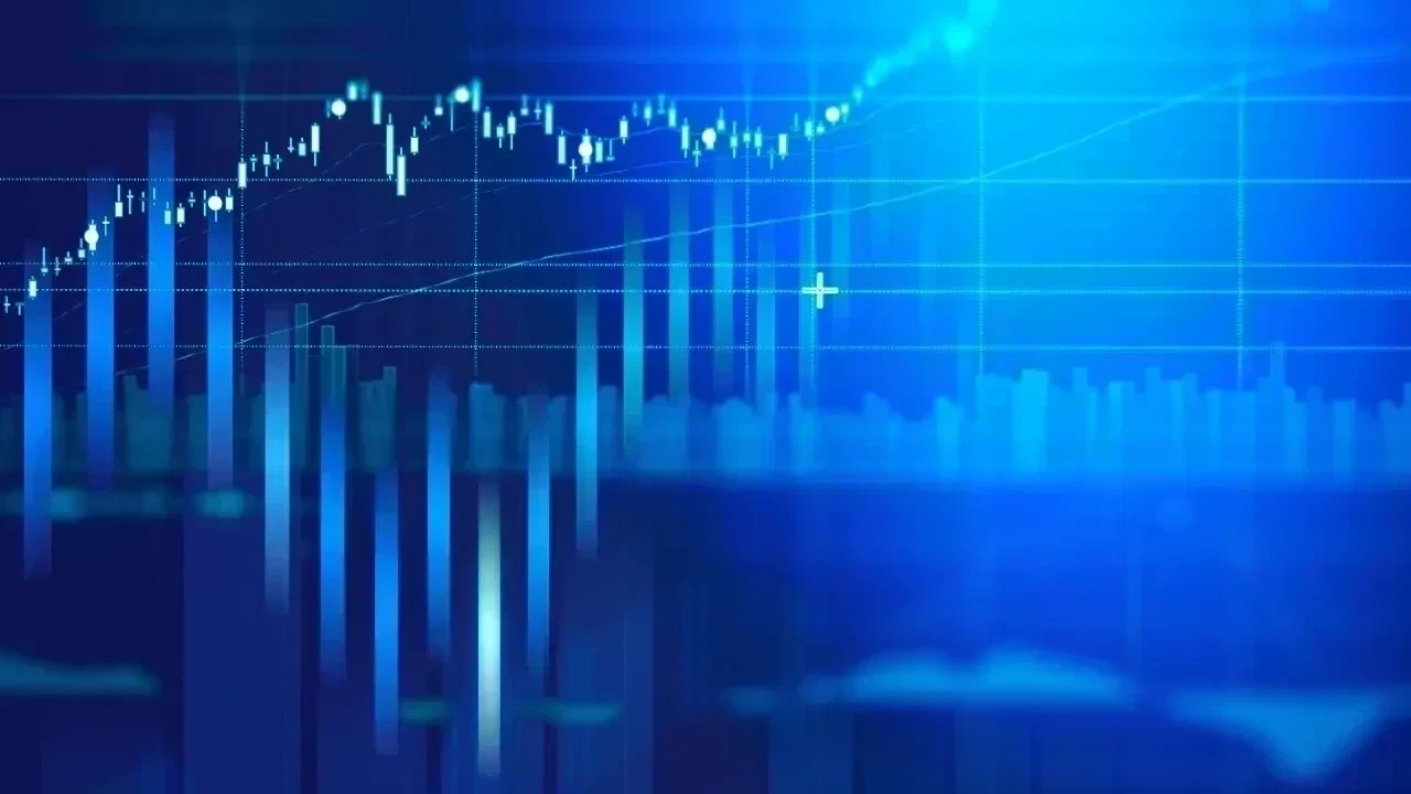 Cautious Trading on Dalal Street: Markets Prepare for F&O Expiry