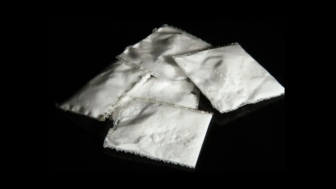 Dubai Police Apprehend Two in Major Drug Operation in Batinah