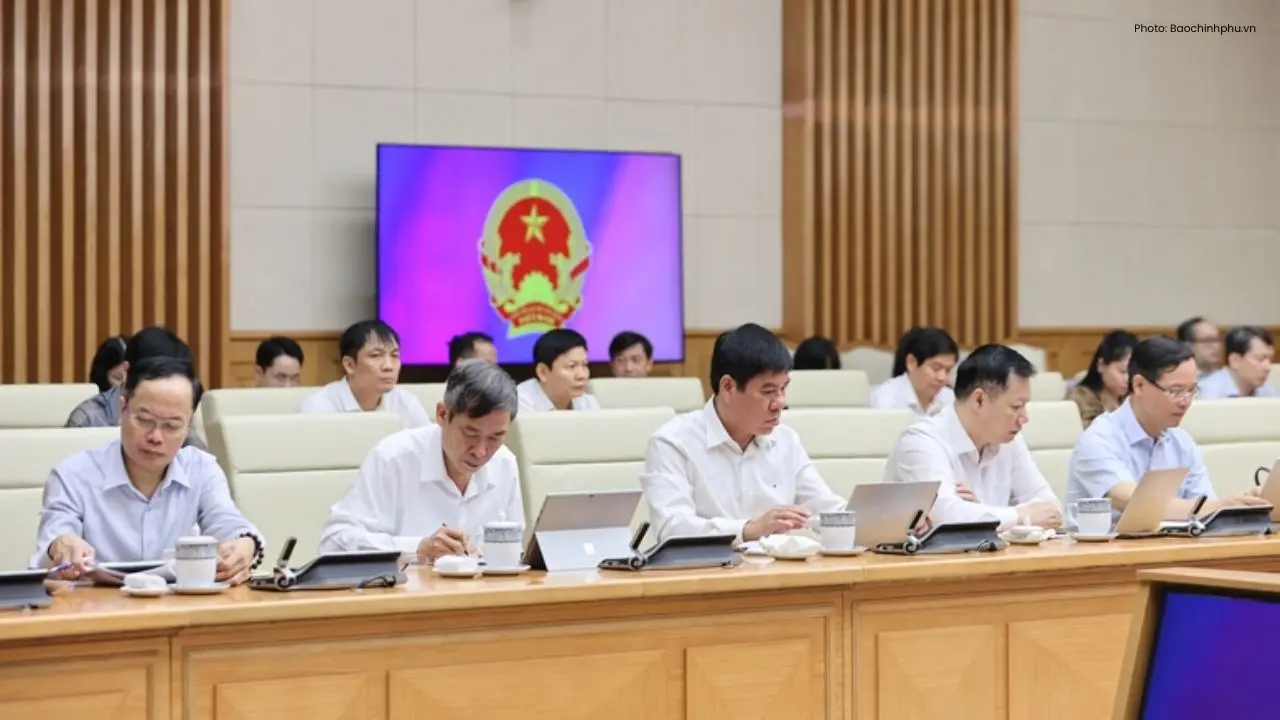 Vietnam's Premier Sets Education Sector Growth as Top Agenda