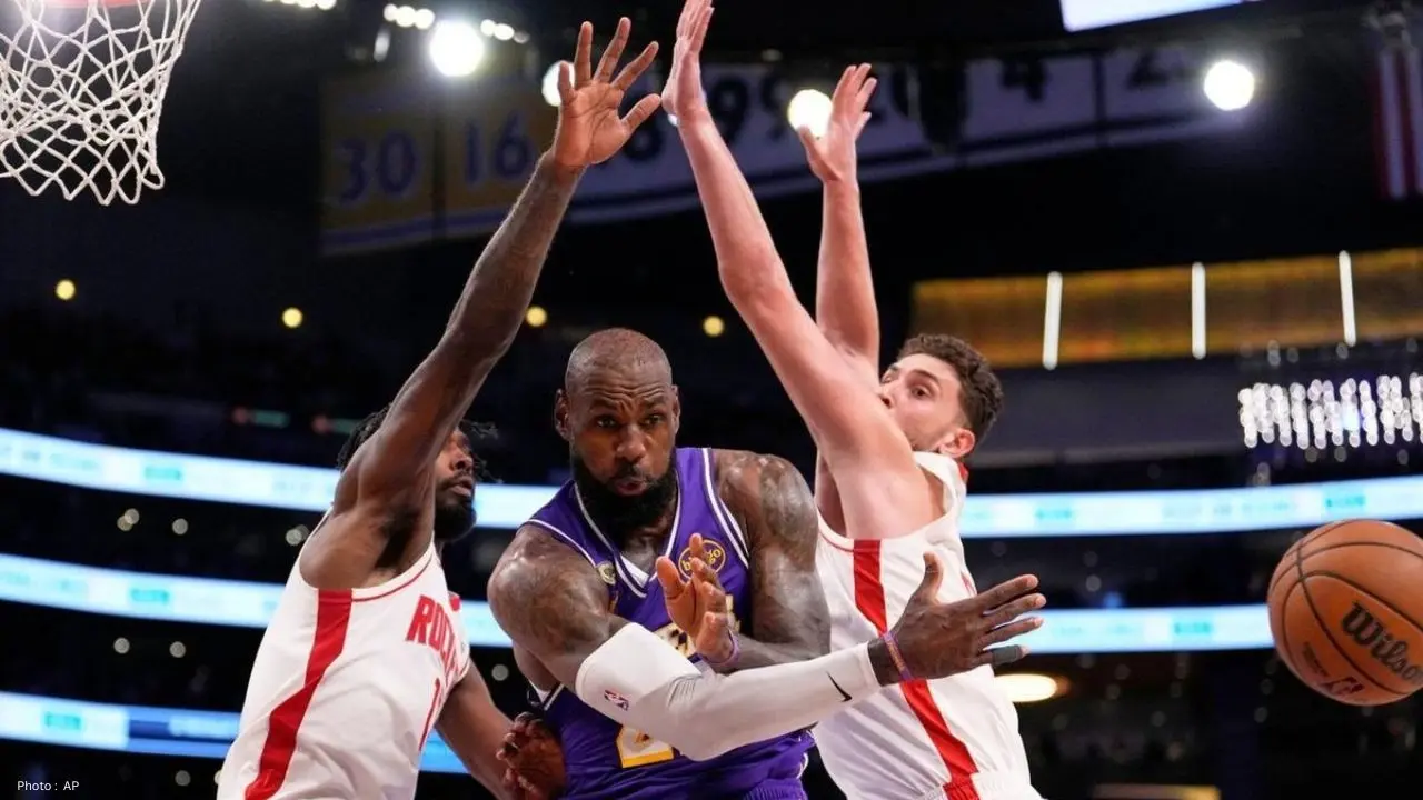 Lakers Suffer Setback Against Rockets as LeBron Shines in Tough Game