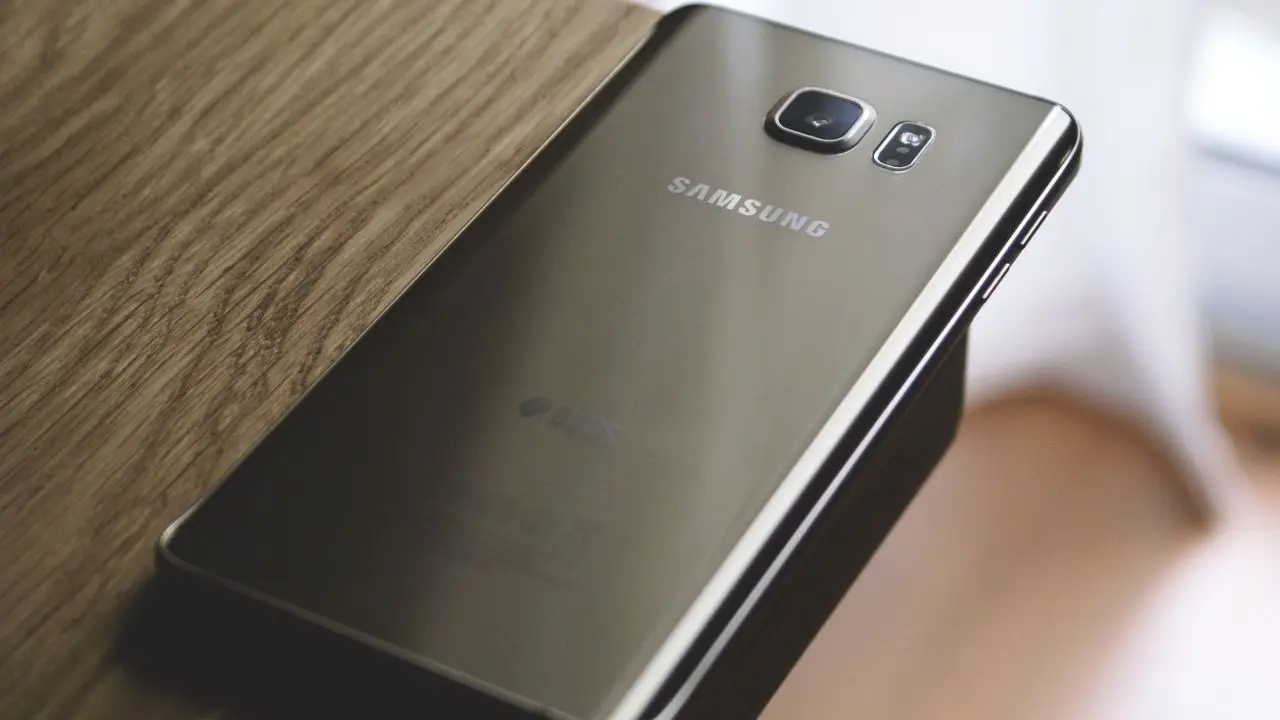 Samsung Workers Threaten Historic Strike Over AI Bonuses