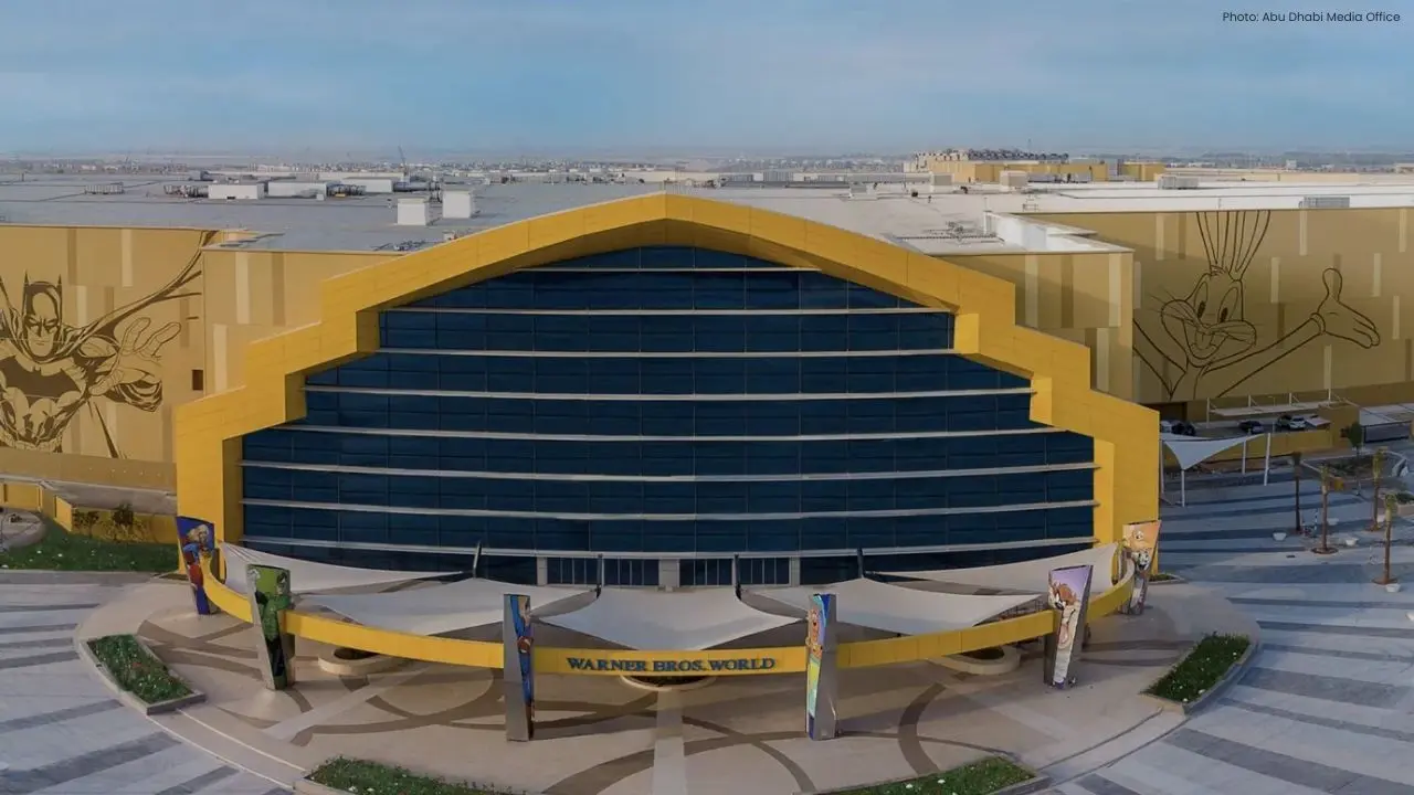Warner Bros. World Abu Dhabi Wins 2026 Applause Award