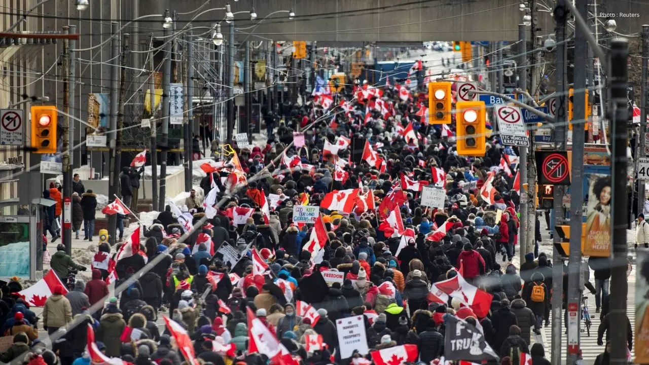Canada's Border Policies Under Fire for Targeting Palestine Supporters