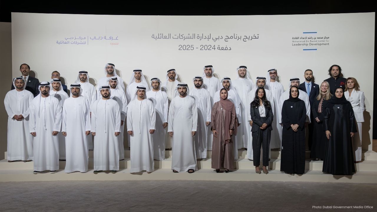 Hamdan bin Mohammed attends Dubai Family Business graduation
