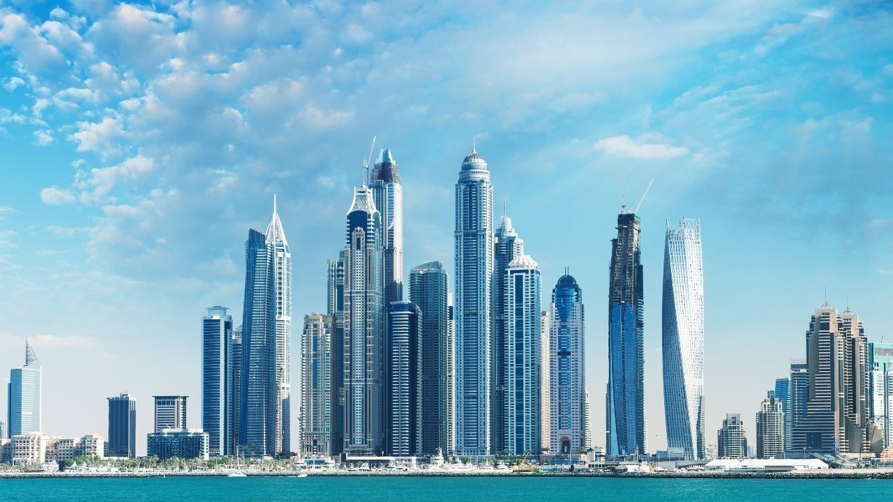 Remote Work & Travel Tips for UAE Digital Nomads