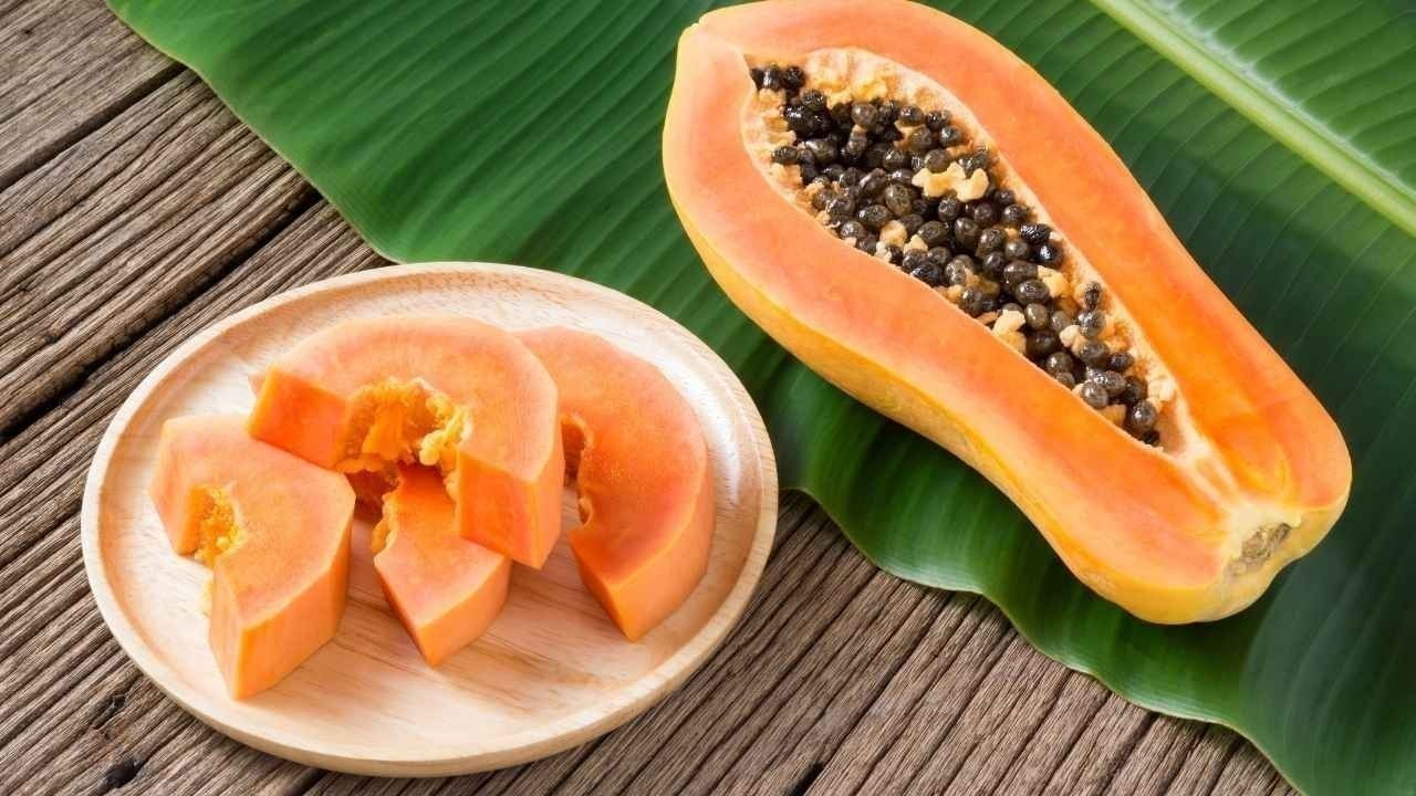 5 Powerful Benefits of Eating Papaya for Breakfast Every Morning
