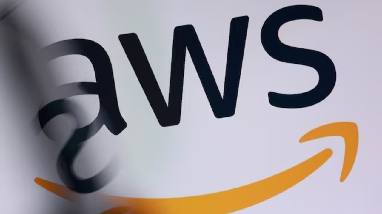 Amazon AWS AI Growth Surges: Trending Cloud, AI News Boosts Amazon Stock