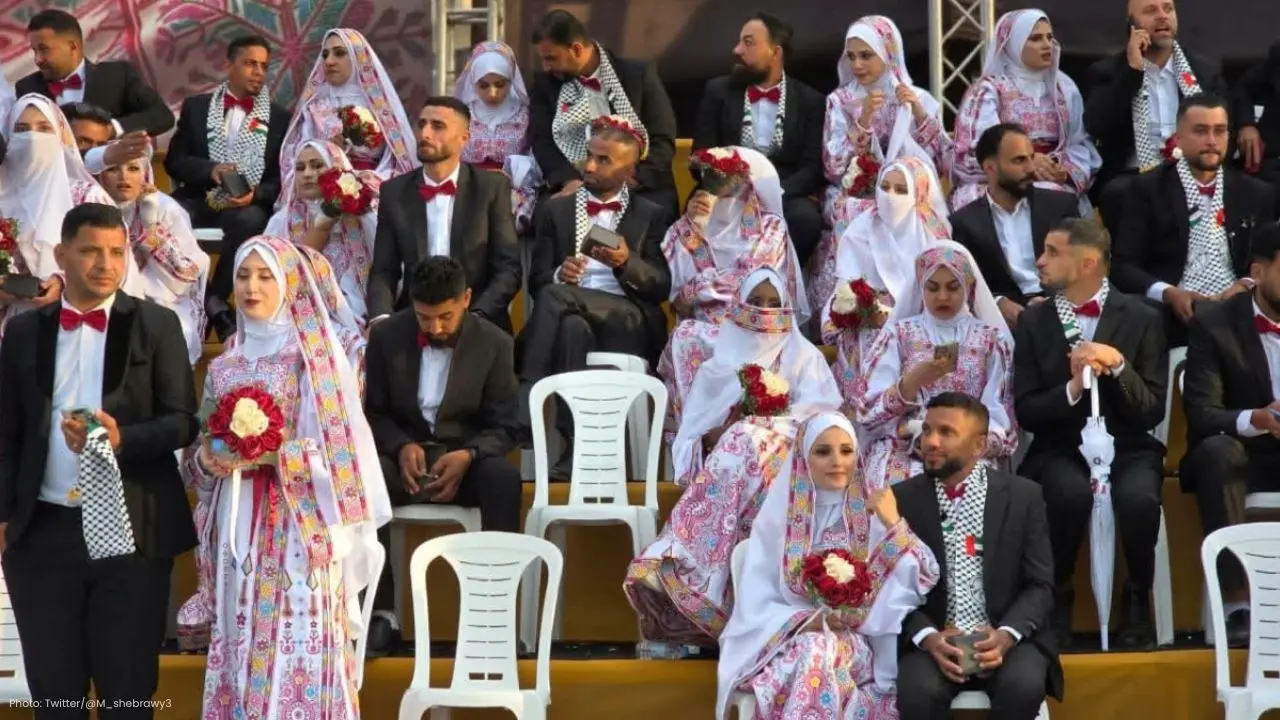 Mass wedding in Gaza sees 300 couples unite with UAE support