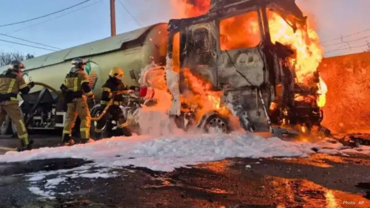 Intensified Strikes Mark Ongoing Russia-Ukraine War Despite Truce Negotiations