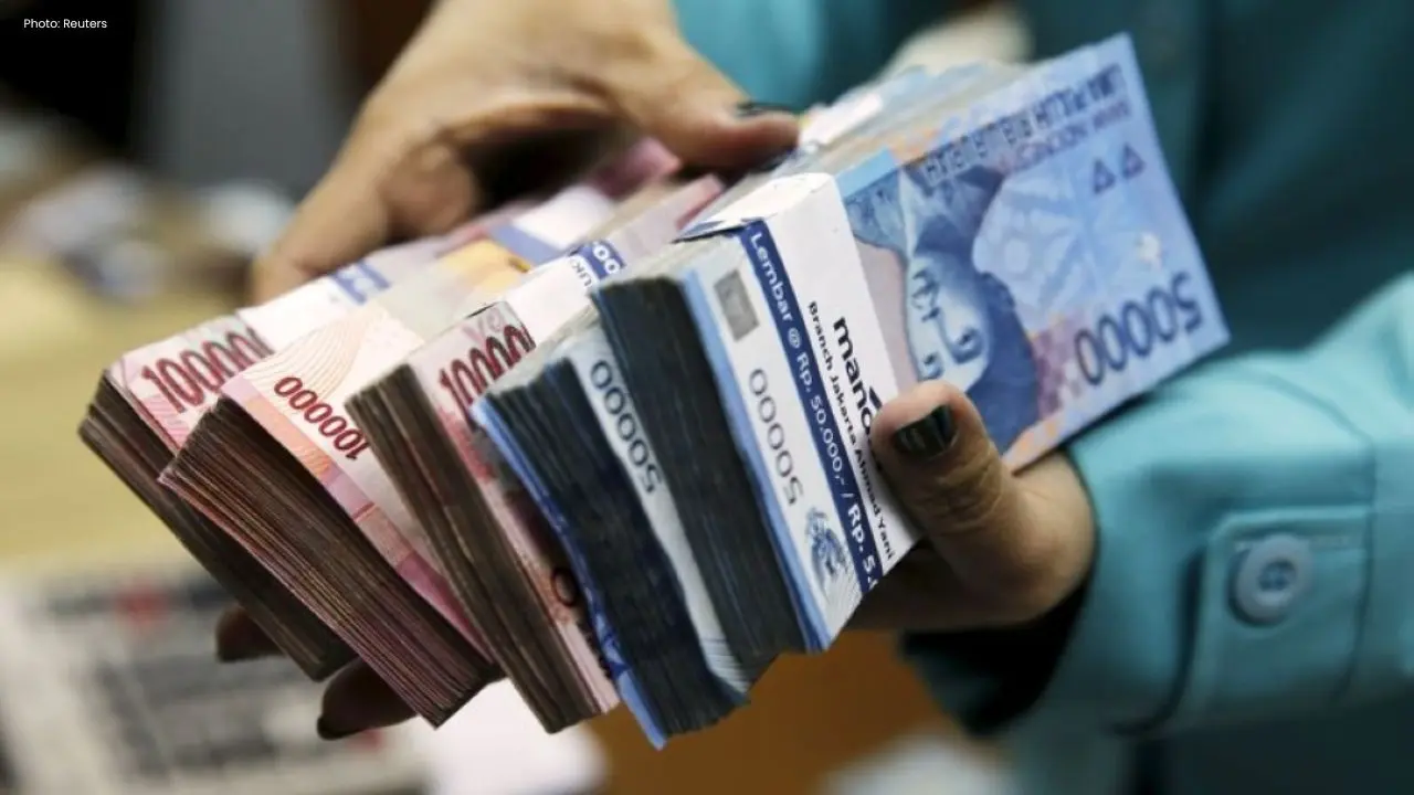 Indonesia Sees $3.3B in Foreign Investments to Defend Rupiah