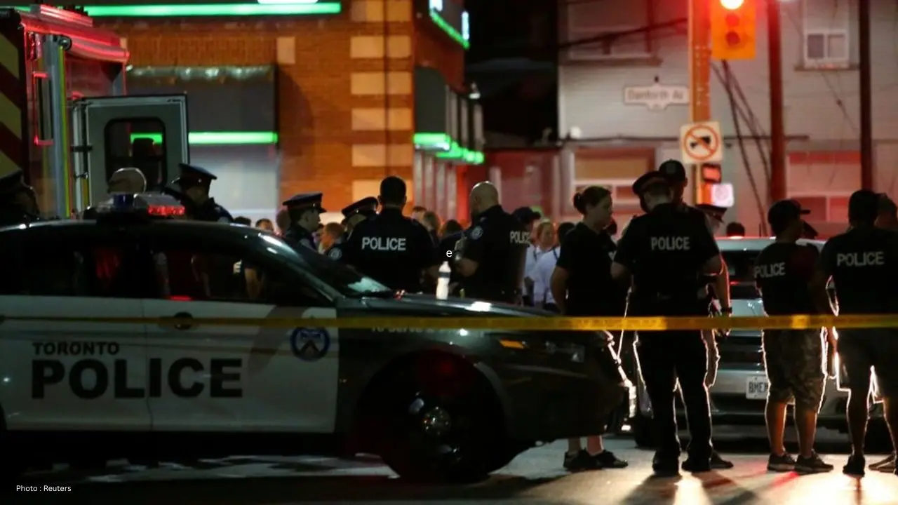 Teen Suspect Identified After Shooting Outside Toronto Synagogue