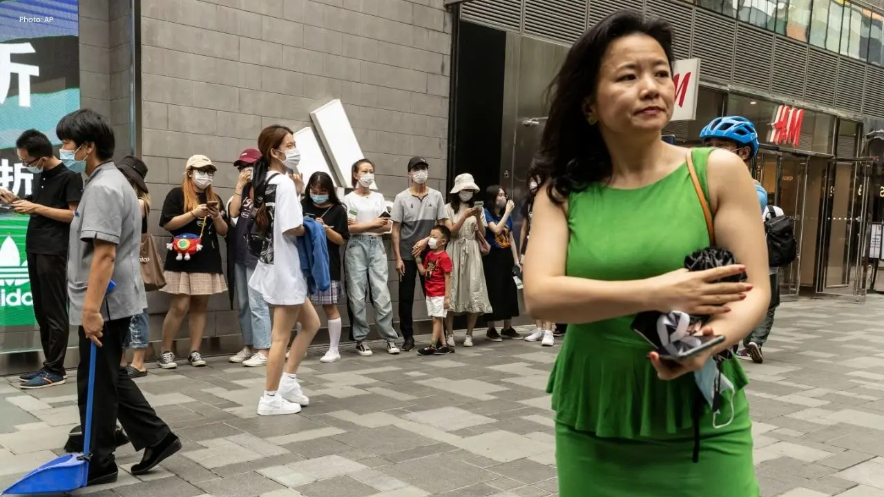 Cheng Lei Transforms Prison Experience into Powerful Art