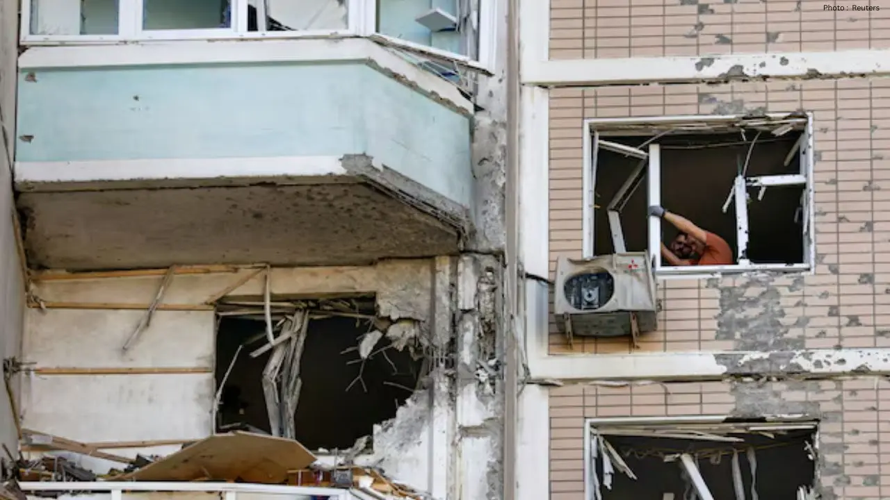 Intensified Strikes: Russia Targets Ukrainian Danube Port Amid Drone Assaults on Moscow