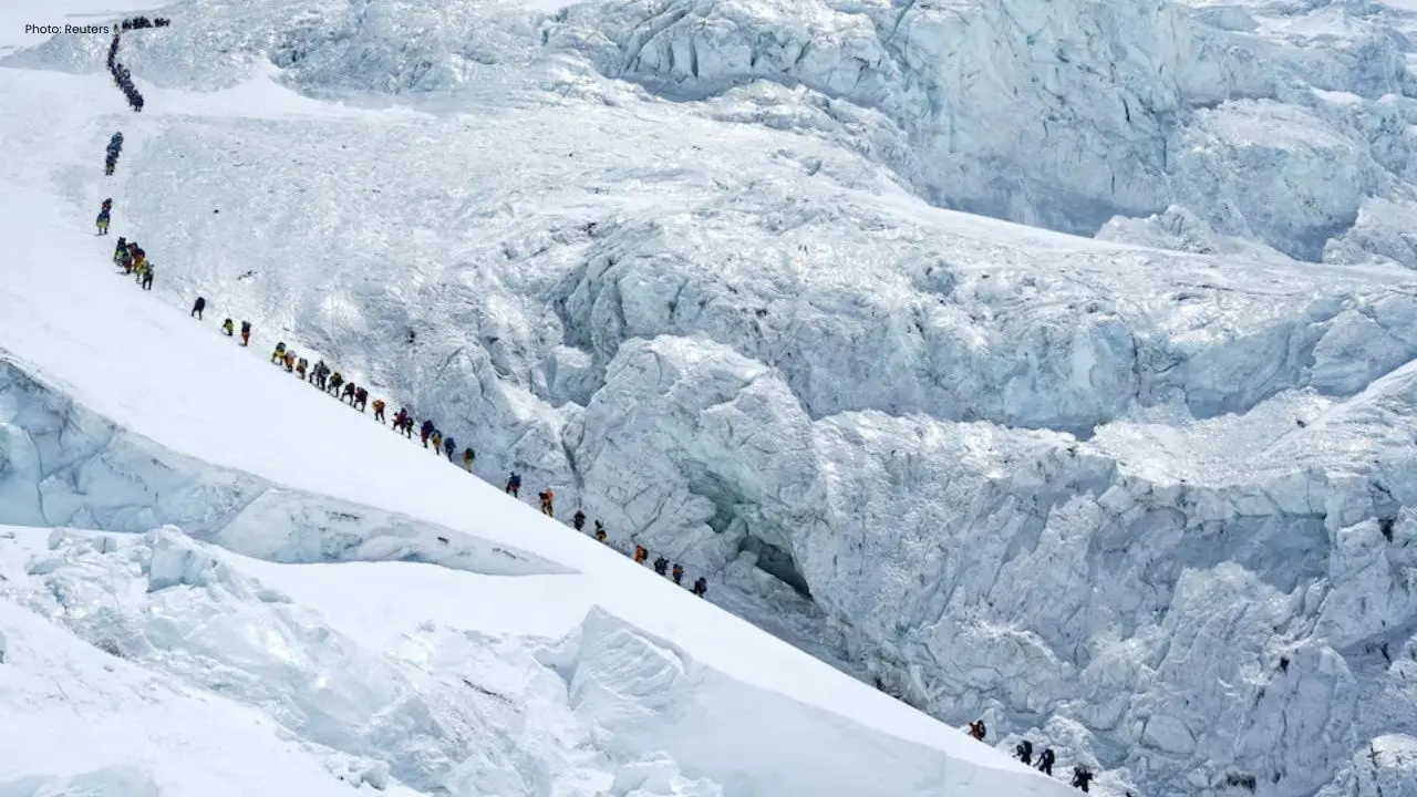 Historic Day for Everest: 274 Climbers Reach Summit