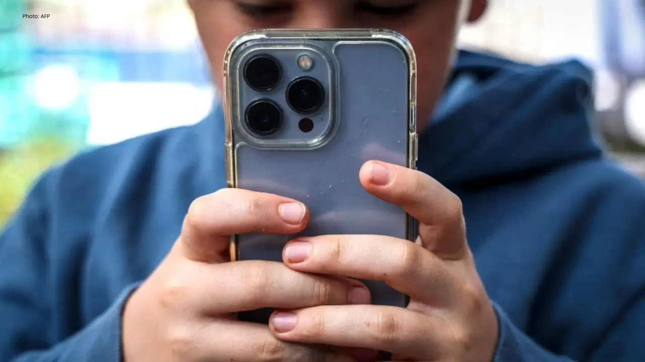 UK Authorities Urge TikTok, YouTube to Enhance Child Safety Measures