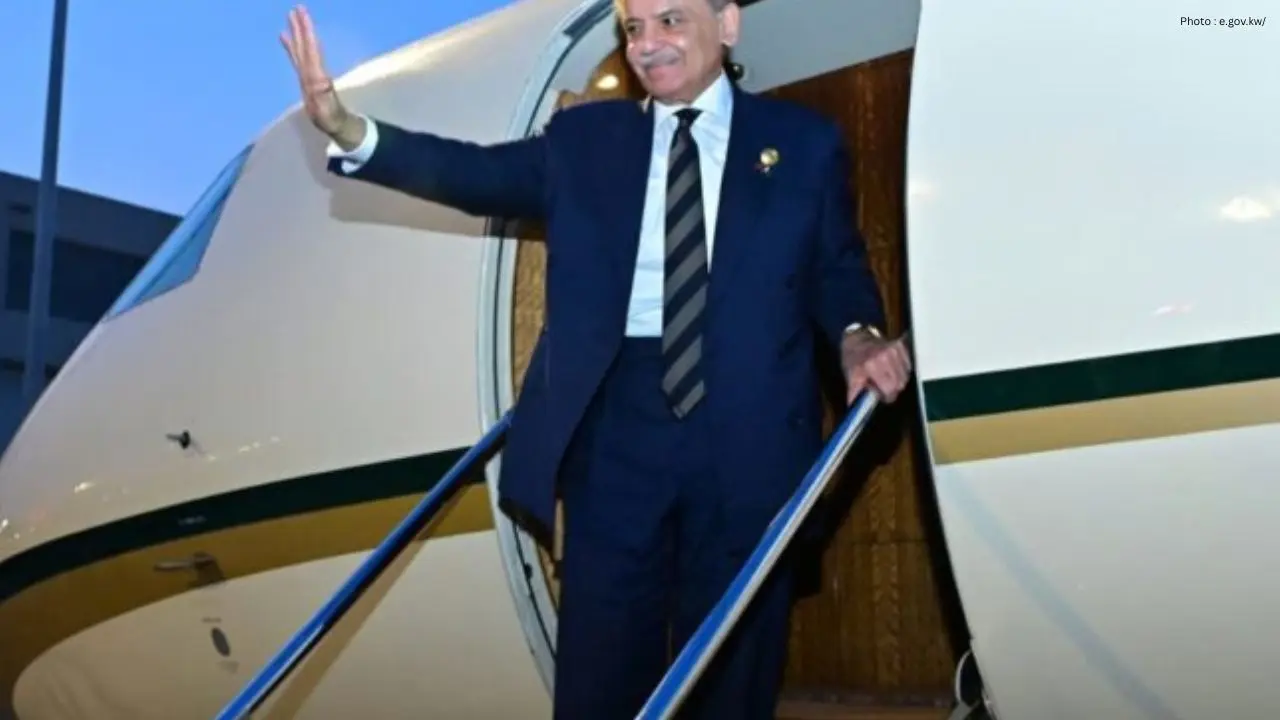 Pakistan PM Enhances Ties During Visit to China