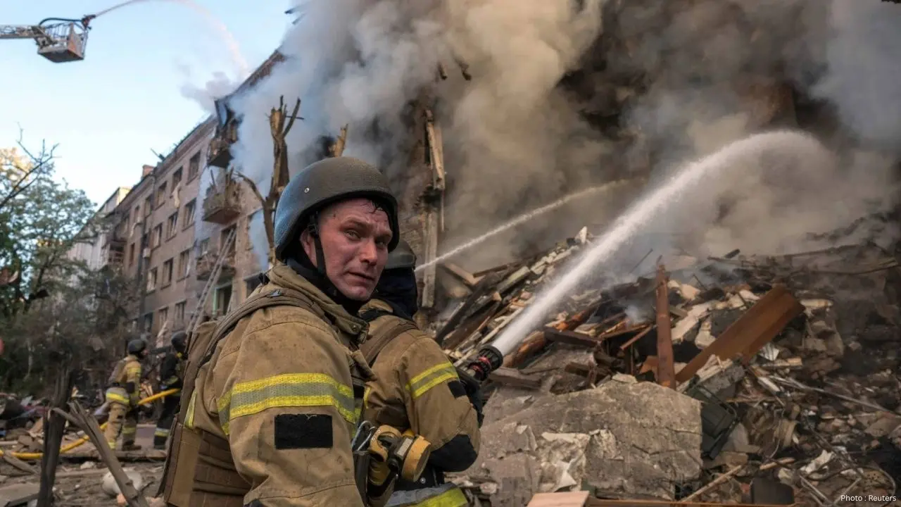 Kyiv Endures Major Missile and Drone Attack as Conflict Escalates